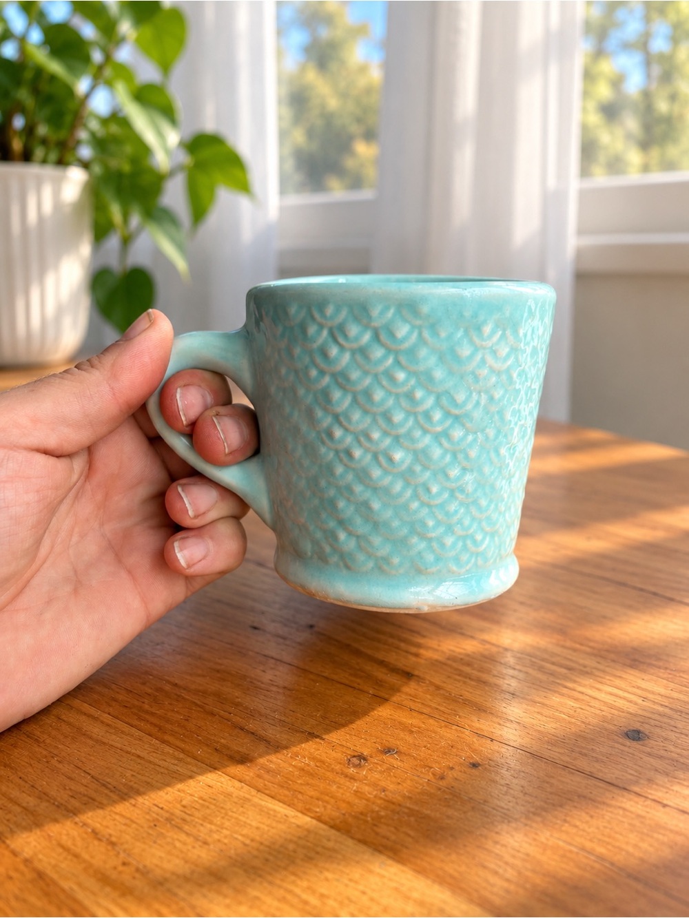 Vintage USA C-25 Aqua Blue Pottery Mug Scallop Fish Scale Textured Ceramic Cup